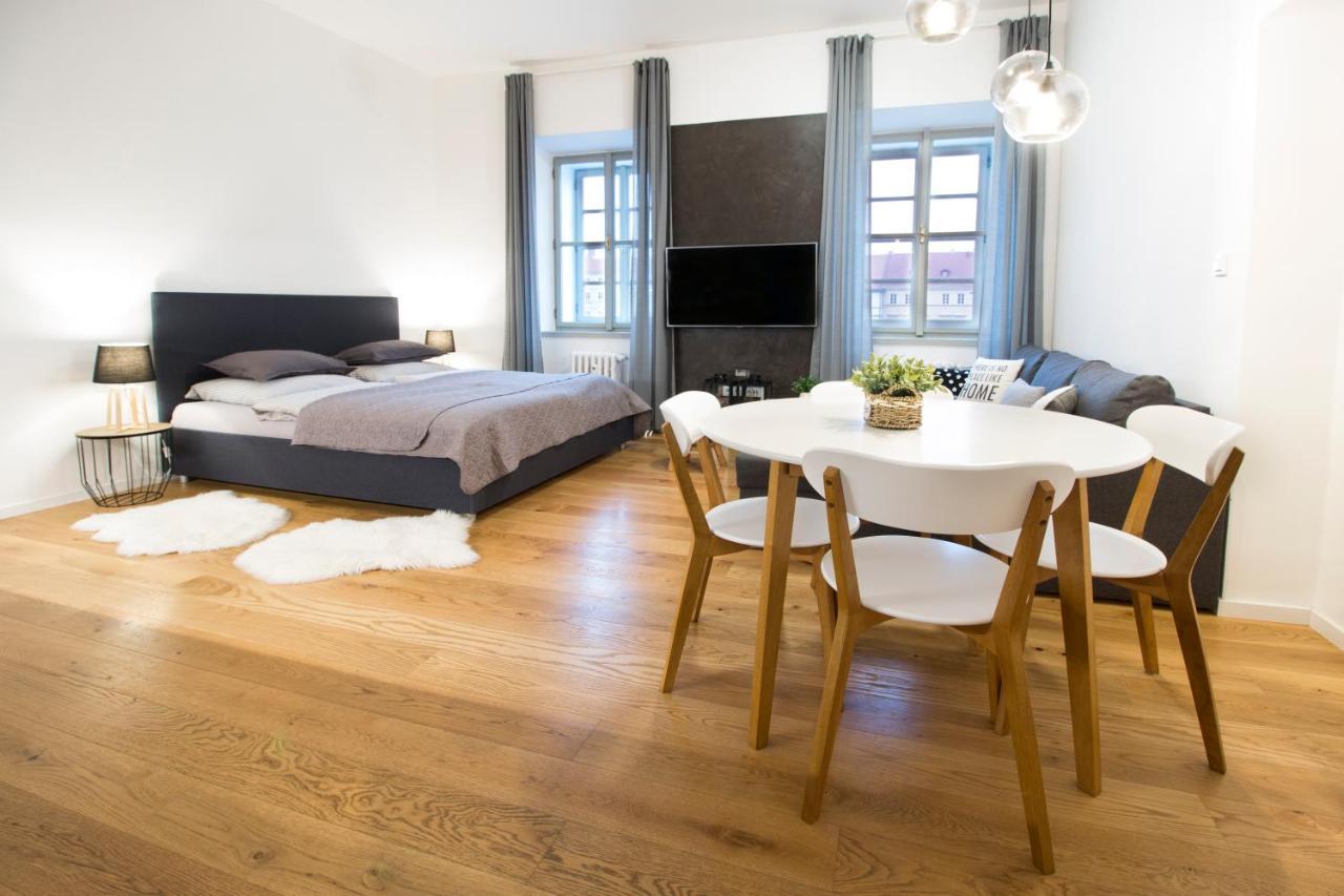 U Zlate Hvezdy Apartman Rizal Lägenhet Litoměřice Exteriör bild